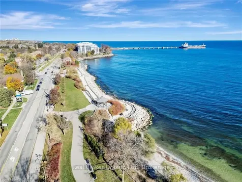 5475 Lakeshore Road Burlington ON L7L 1E1