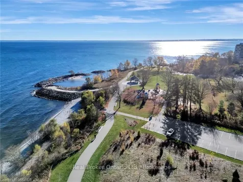 5475 Lakeshore Road Burlington ON L7L 1E1