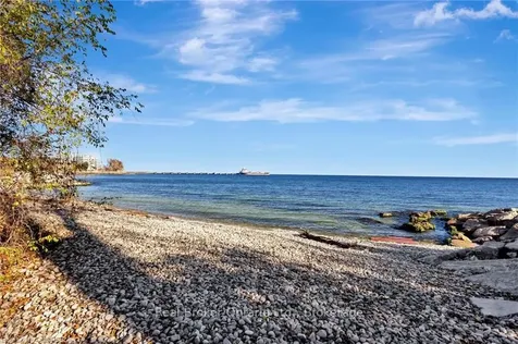 5475 Lakeshore Road Burlington ON L7L 1E1