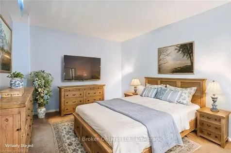 5475 Lakeshore Road Burlington ON L7L 1E1
