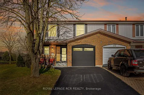 34 Ivybridge Drive Brampton ON L6V 2X2