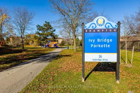 34 Ivybridge Drive Brampton ON L6V 2X2