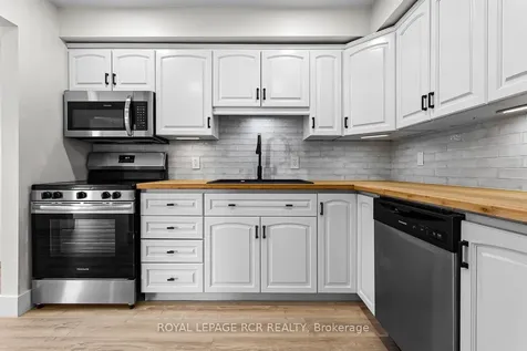 34 Ivybridge Drive Brampton ON L6V 2X2