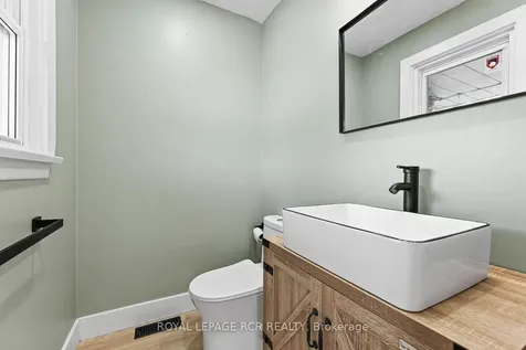 34 Ivybridge Drive Brampton ON L6V 2X2