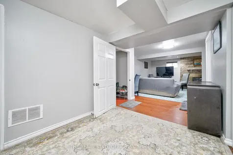 26 Pennywood Road Brampton ON L6V 2J8