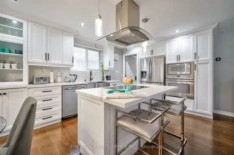 26 Pennywood Road Brampton ON L6V 2J8