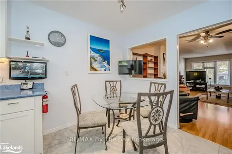 39 Athlone Avenue Brampton ON L6T 2N5