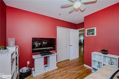 39 Athlone Avenue Brampton ON L6T 2N5