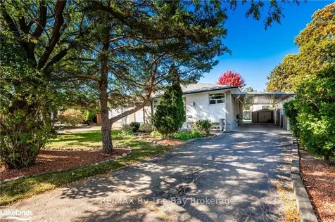 39 Athlone Avenue Brampton ON L6T 2N5