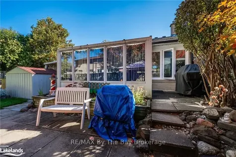 39 Athlone Avenue Brampton ON L6T 2N5