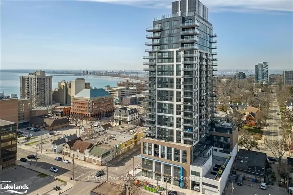 2007 James Street Burlington ON L7R 1H1