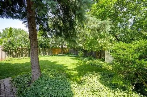 675 Woodview Road Burlington ON L7N 3A4