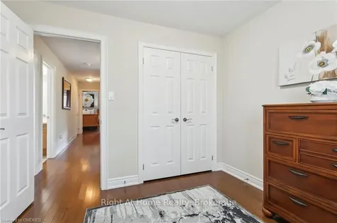 2282 Orchard Road Burlington ON L7L 0B5