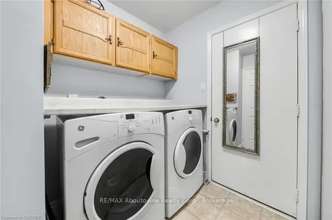2155 Duncaster Drive Burlington ON L7P 4R4