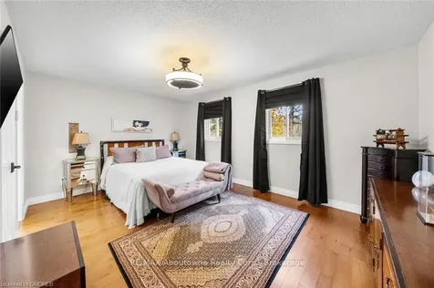 2155 Duncaster Drive Burlington ON L7P 4R4