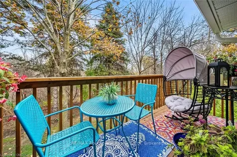 2155 Duncaster Drive Burlington ON L7P 4R4
