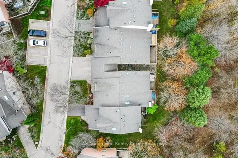 2155 Duncaster Drive Burlington ON L7P 4R4