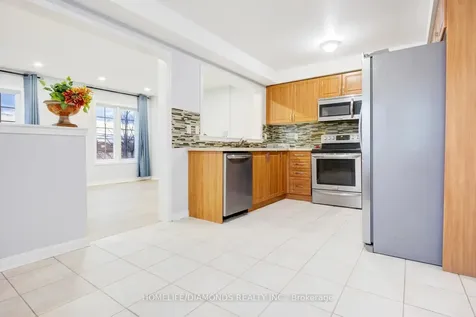 250 Richvale Drive Brampton ON L6Z 4W9