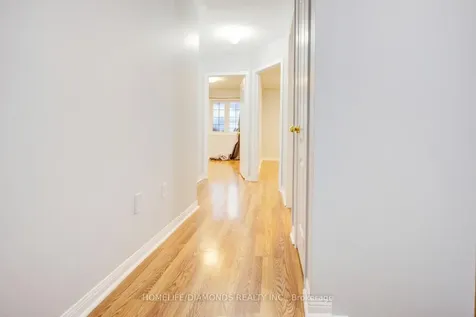 250 Richvale Drive Brampton ON L6Z 4W9