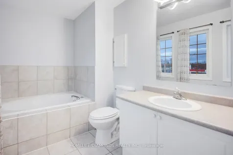 250 Richvale Drive Brampton ON L6Z 4W9