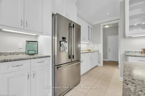 49 Sierra Crescent N/a Halton Hills ON L7G 0K3