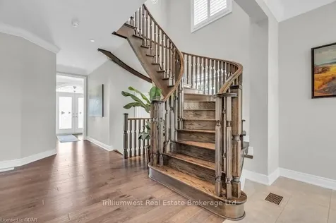 49 Sierra Crescent N/a Halton Hills ON L7G 0K3