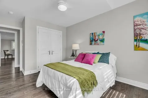 49 Sierra Crescent N/a Halton Hills ON L7G 0K3