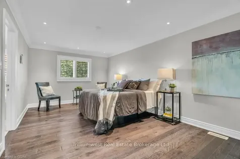 49 Sierra Crescent N/a Halton Hills ON L7G 0K3