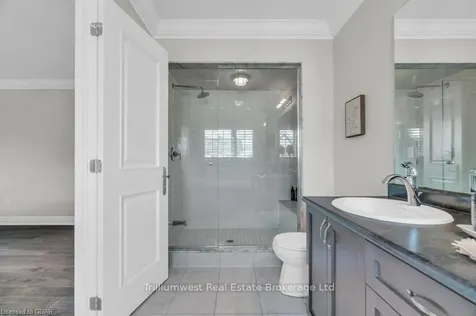 49 Sierra Crescent N/a Halton Hills ON L7G 0K3