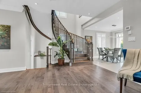 49 Sierra Crescent N/a Halton Hills ON L7G 0K3