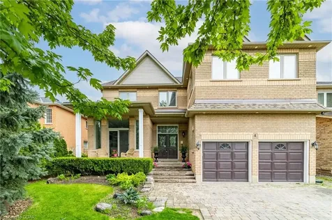 4 Munro Circle Halton Hills ON L7G 6A1