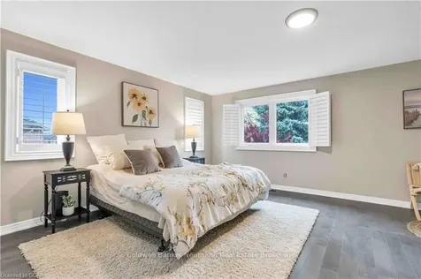 4 Munro Circle Halton Hills ON L7G 6A1