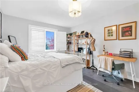 4 Munro Circle Halton Hills ON L7G 6A1