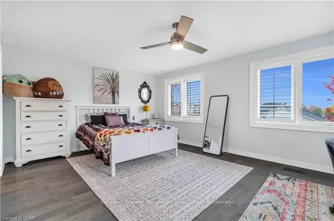 4 Munro Circle Halton Hills ON L7G 6A1