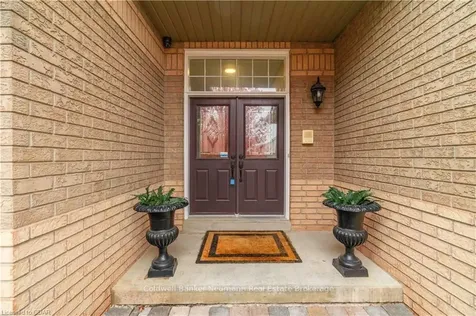 4 Munro Circle Halton Hills ON L7G 6A1