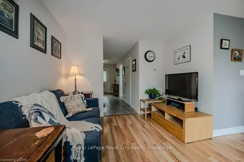 3200 Candela Drive Mississauga ON L5A 2T8