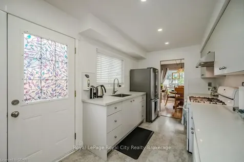 3200 Candela Drive Mississauga ON L5A 2T8