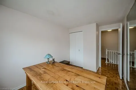 3200 Candela Drive Mississauga ON L5A 2T8