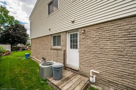 3200 Candela Drive Mississauga ON L5A 2T8
