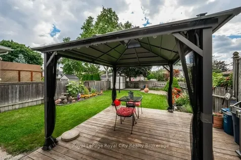3200 Candela Drive Mississauga ON L5A 2T8