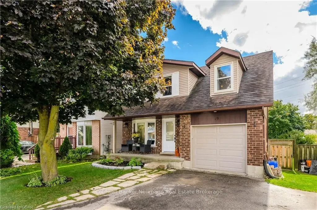 19 Matthew Court Halton Hills ON L7J 2W3