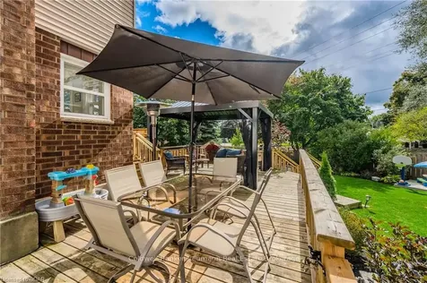 19 Matthew Court Halton Hills ON L7J 2W3