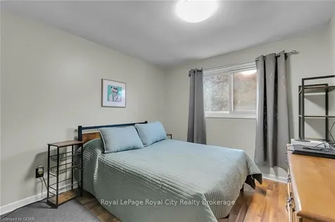 26 Burbank Crescent Orangeville ON L9W 3S9