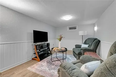 26 Burbank Crescent Orangeville ON L9W 3S9