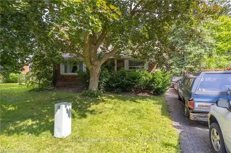 242 Elmore Street Halton Hills ON L7J 1T9