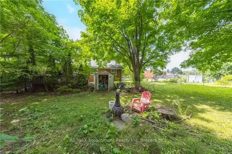 242 Elmore Street Halton Hills ON L7J 1T9