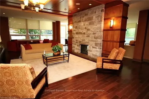 1055 Southdown Road Mississauga ON L5J 0A3