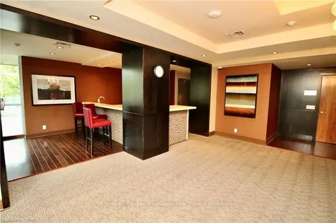 1055 Southdown Road Mississauga ON L5J 0A3