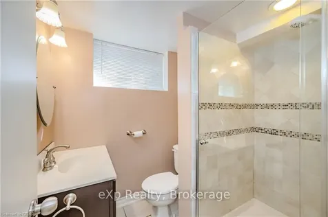 23 Delrex Boulevard Halton Hills ON L7G 3X8