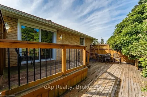 23 Delrex Boulevard Halton Hills ON L7G 3X8